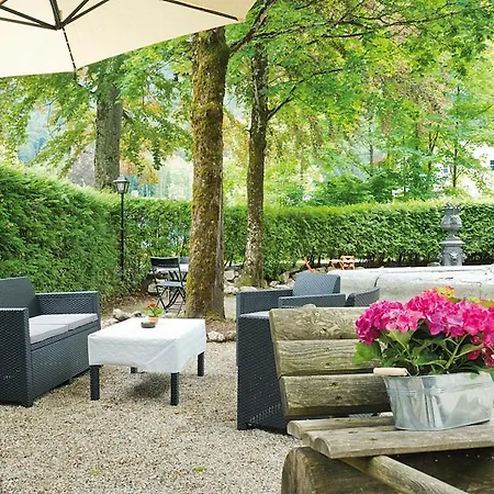 מלון Burghotel Aschau אשאו אים כימגאו