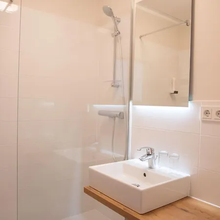 Burghotel Aschau Отель *